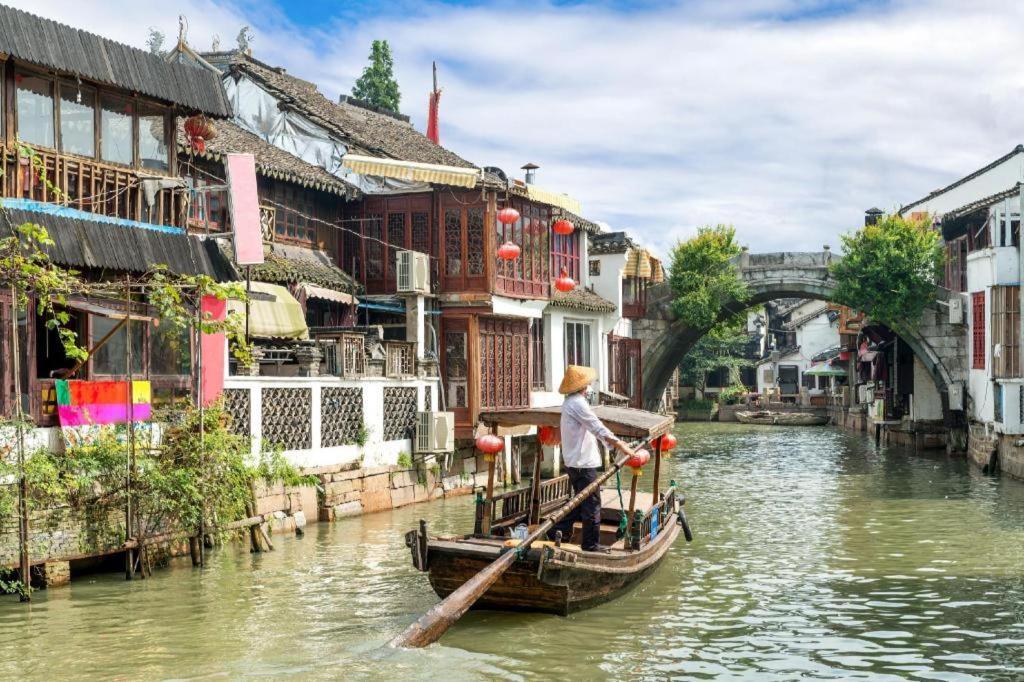 Готель Ahn Luh Zhu Jia Jiao Шанхай Екстер'єр фото