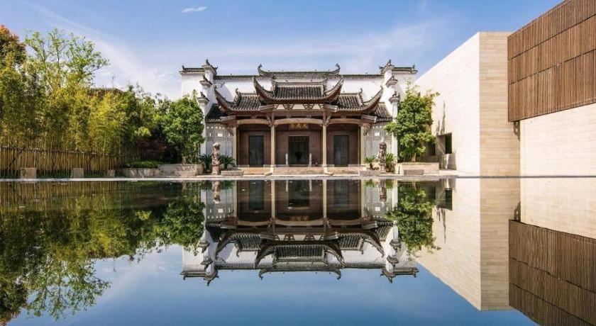 Готель Ahn Luh Zhu Jia Jiao Шанхай Екстер'єр фото